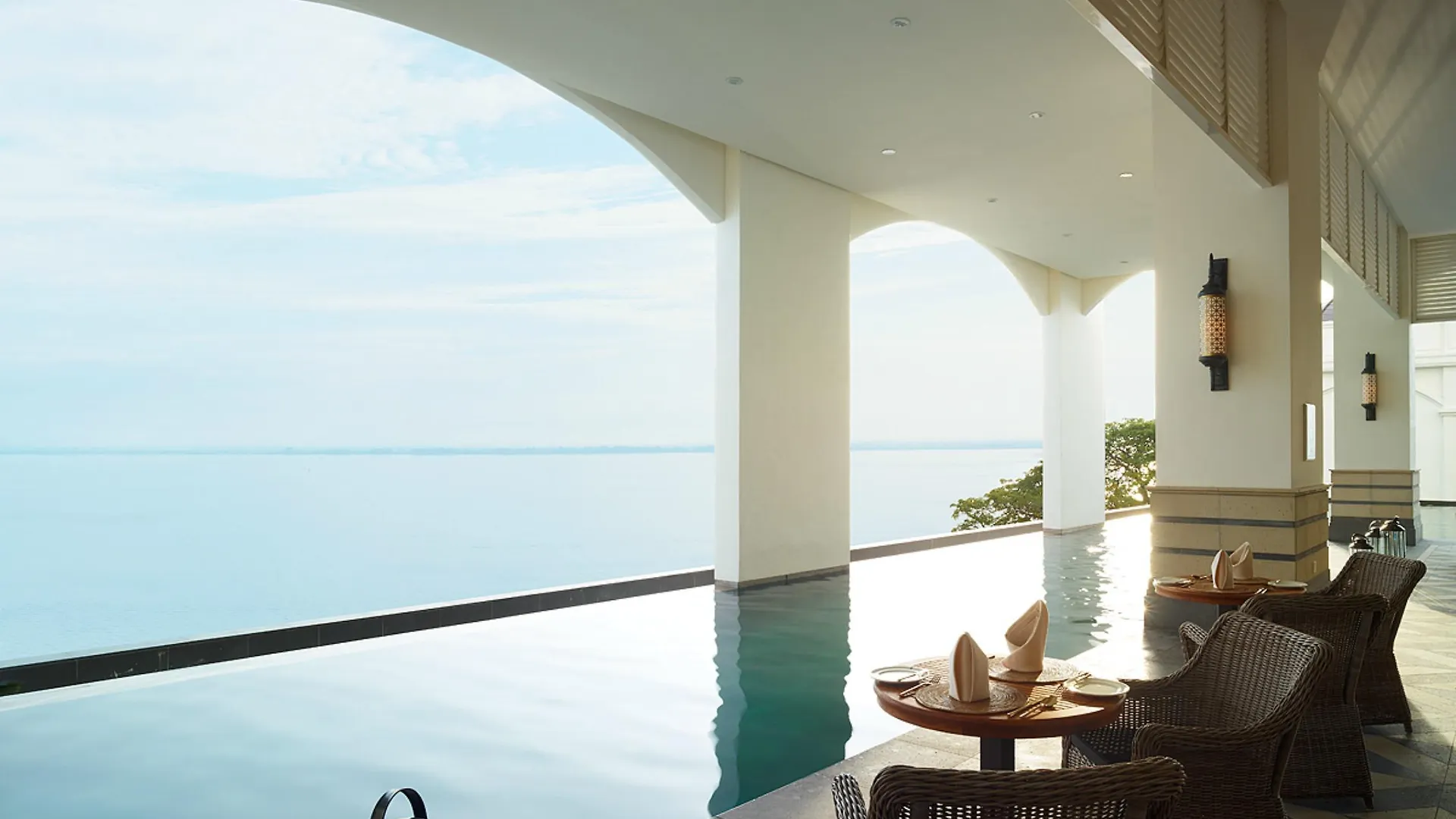 Eastern & Oriental Hotel George Town 5*,  Malesia