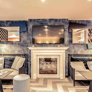 Mercure Arc De Triomphe Etoile 4*, Париж Франция